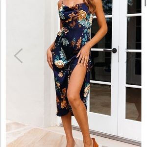 Selfie Leslie women’s dress size XS (6)